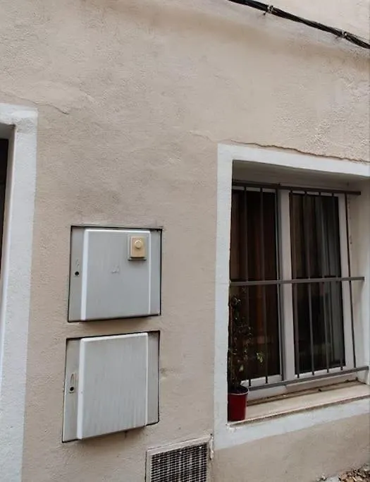 Beau Studio Climatise/Wifi, Proche Arenes Et Gare Arles
